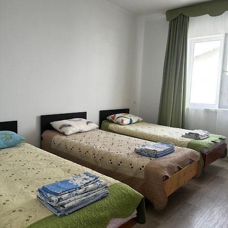 Guest House Arbat Cholpon-Ata Exterior photo
